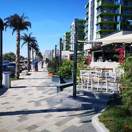 Mario Mamaia Nord Plaja Zanzibar Năvodari